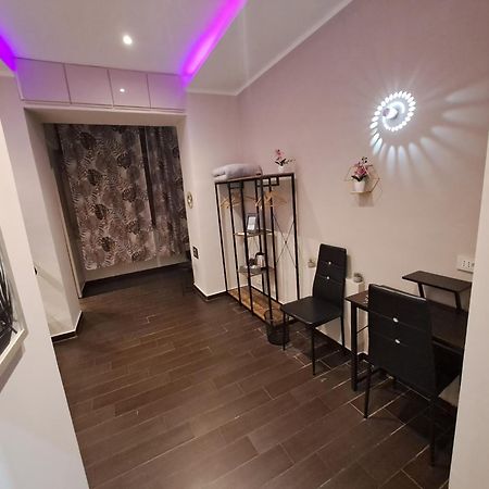 נאפולי Aircraft Services Rooms מראה חיצוני תמונה