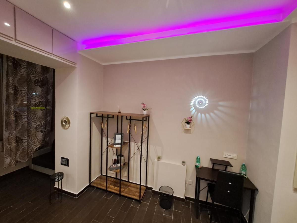 נאפולי Aircraft Services Rooms מראה חיצוני תמונה