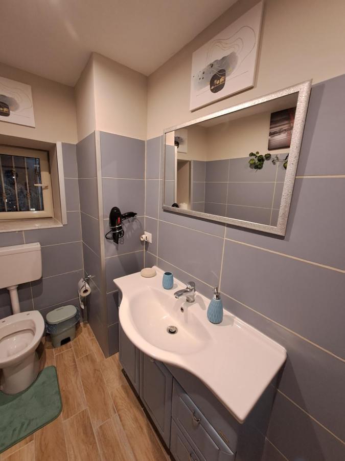 נאפולי Aircraft Services Rooms מראה חיצוני תמונה